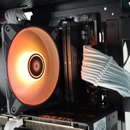 PREORDER - Računalo EPOCH Triton / Core Ultra 5 245K, 32GB DDR5, 2TB SSD NVMe, nVidia GeForce RTX 5060 Ti 16GB, WiFi, Windows 11, crno