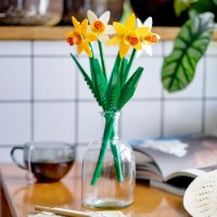 LEGO ICONS Narcisi