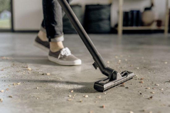 Usisavač KARCHER WD 2 Plus V-12/4/18, 12L, 1000W, mokro/suho usisavanje, plastika