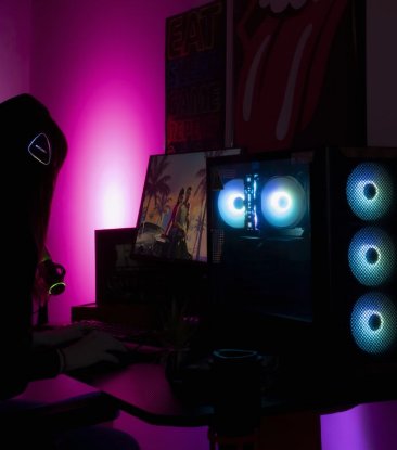Računalo EPOCH Callisto / Core Ultra 5 225F, 16GB DDR5, 1TB SSD NVMe, nVidia GeForce RTX 5050 8GB, WiFi, Windows 11, crno