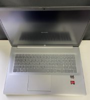 RABLJENI - Laptop HP 17-cp2165 / Ryzen 5 7520U, 16GB, 512GB SSD, AMD Radeon Graphics, 17.3" FHD IPS, Windows 11, srebrni