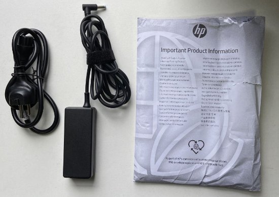 RABLJENI - Laptop HP 250 G10 9Y7A7ET / Core i5 1334U, 16GB, 512GB SSD, Intel HD Graphics, 15.6" FHD IPS, Windows 11, srebrni