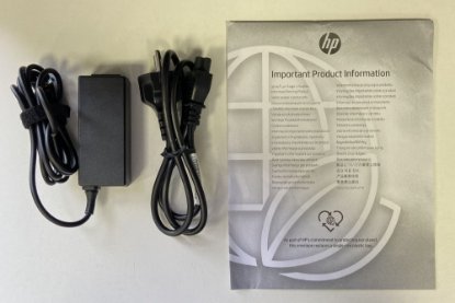 RABLJENI - Laptop HP 15-fc0229nm / Ryzen 5 5625U, 16GB, 512GB SSD, AMD Radeon Graphics, 15.6" FHD IPS, Windows 11, srebrni